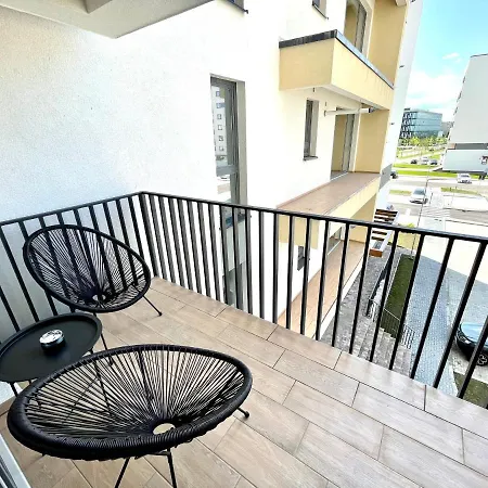 Bright Studio Near Coresi Mall * Brasov